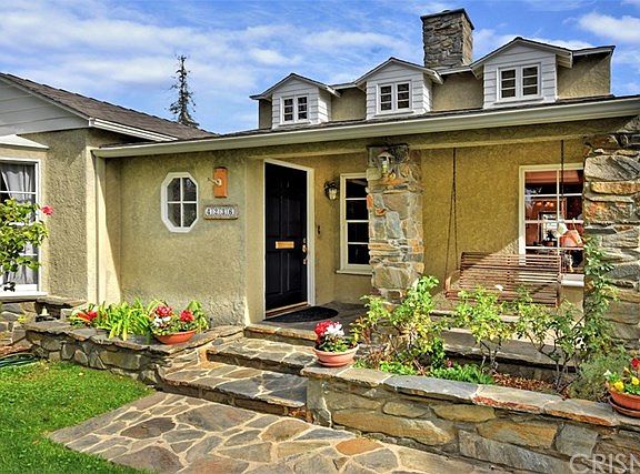 2nd image of 4236 Bakman Ave