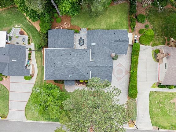 2nd image of 5380 Redfield Dr