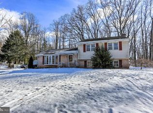 8312 Orchard Rd, Thomasville, PA 17364