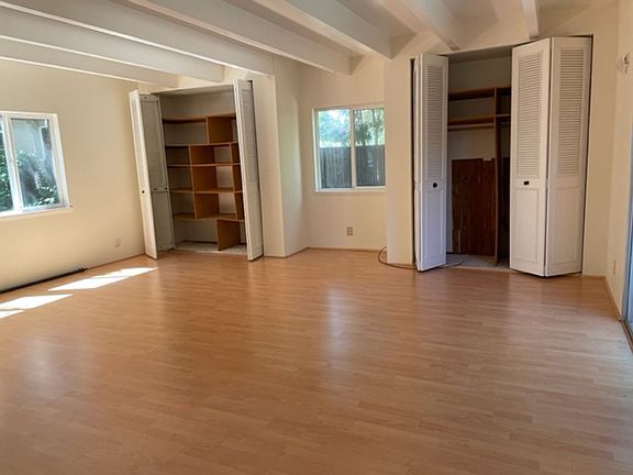 5th image of 18660 Medicus Ct