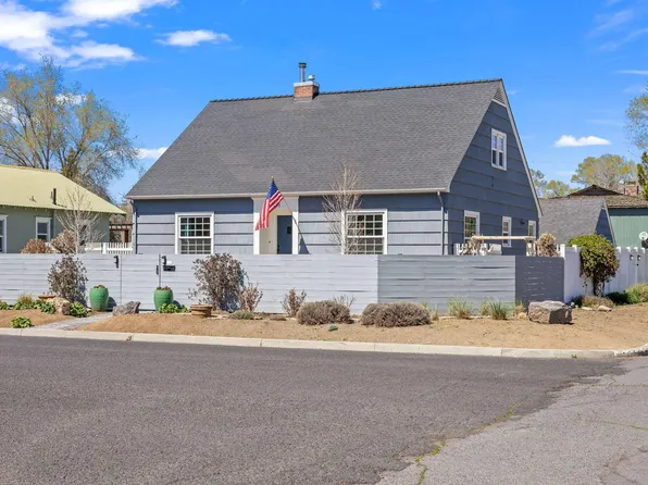 993 NE 2nd St, Prineville, OR 97754