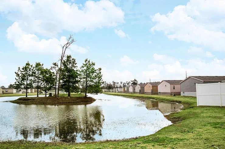 Mosswood Estates — Photo 1