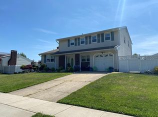 45 Such St, Parlin, NJ 08859