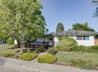 950 Pecan Pl, Davis, CA 95616