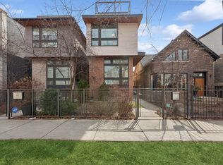 1923 W Huron St, Chicago, IL 60622