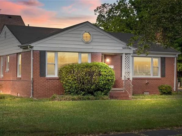 222 Farrell St, Norfolk, VA 23503
