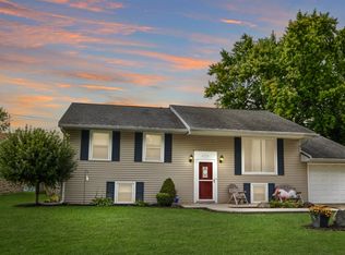 137 Ark Ave, Greenville, OH 45331