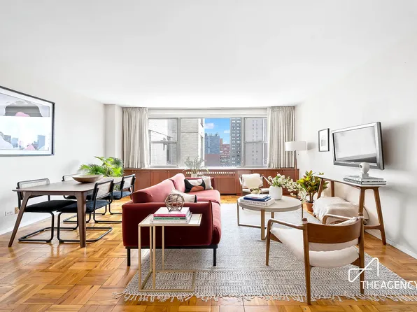 500 83, Manhattan, NY 10028