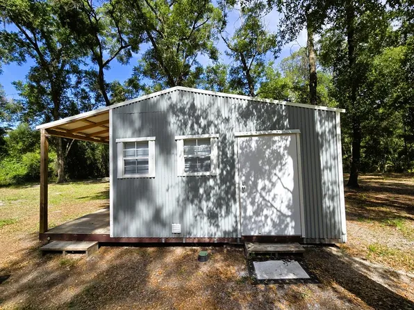 115 NE 694th St, Old Town, FL 32680