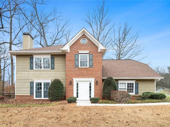7011 Overlook Point, Stone Mountain, GA 30087