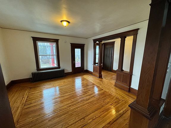 2nd image of 207 Church St #Cf632648c