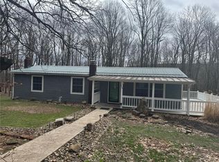 114 Mineral Springs Rd, Hopwood, PA 15445