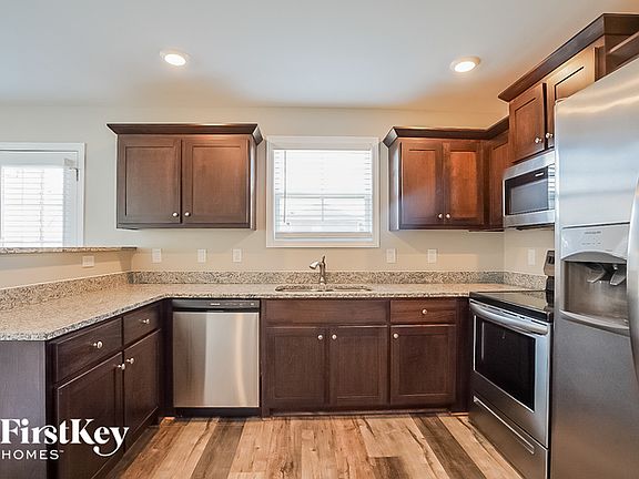 5th image of 2024 Hackensack Ln