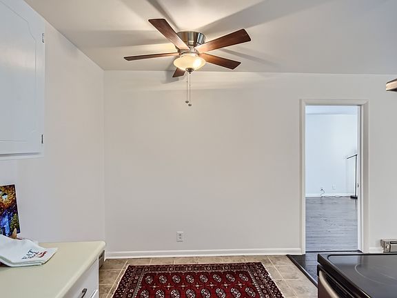 5th image of 2601 Hillsboro Pike APT C4