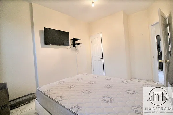 Rented by Hagstrom Management Inc | media 7