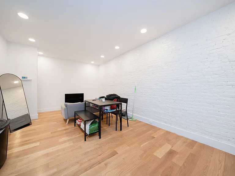 367 Wadsworth Ave #21 — Photo 7
