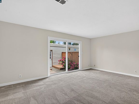 5th image of 1819 Wildbrook Ct APT C