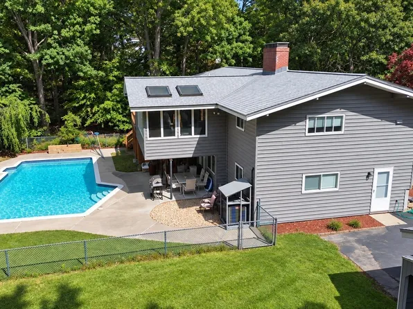 80 Winter St, Ashland, MA 01721