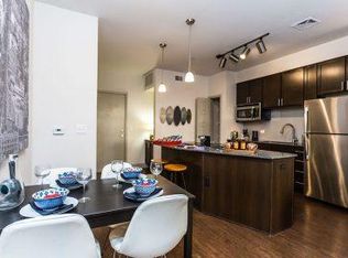 3765 S Acoma St, Englewood, CO 80110