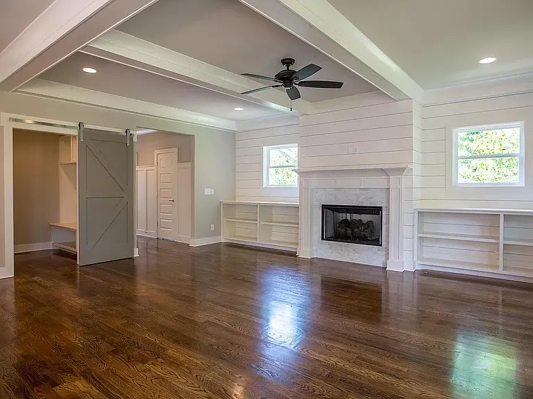 1409A Chester Ave — Photo 19