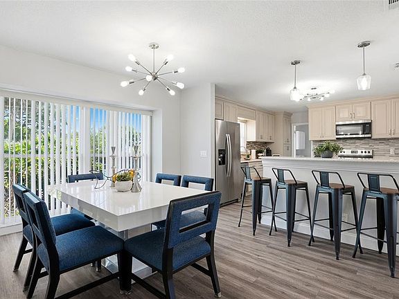 5th image of 721 VILLAGE PLACE