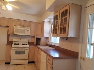 57 Jackson Ct, Fords, NJ 08863