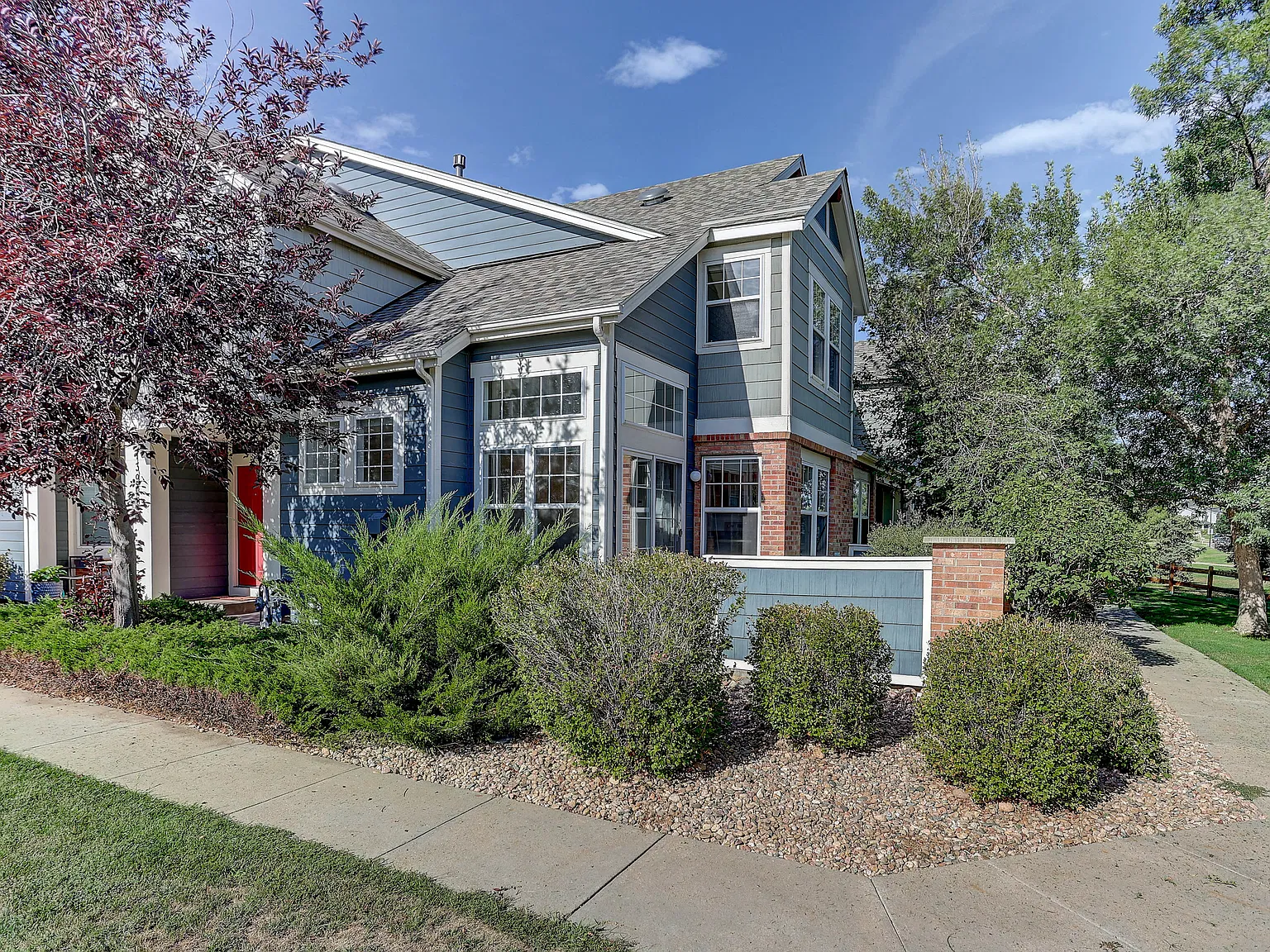 3 bed, 2.5 bath, $2,800 — Photo 1