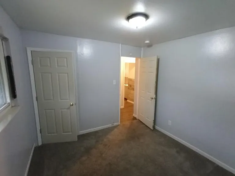 20460 Griggs St — Photo 18