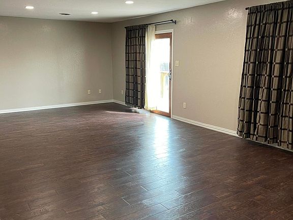 3rd image of 304 N Cornell Ave