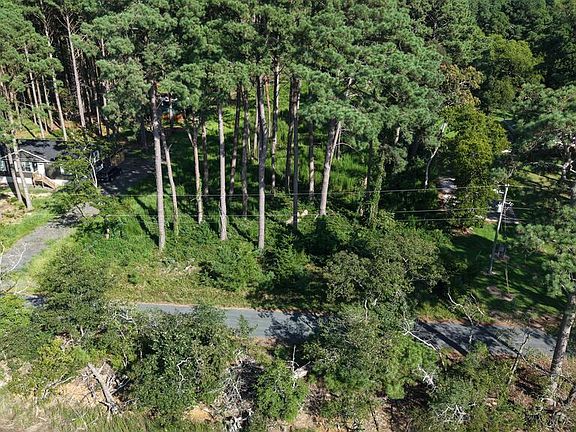 3rd image of LOT G Bells Neck Rd