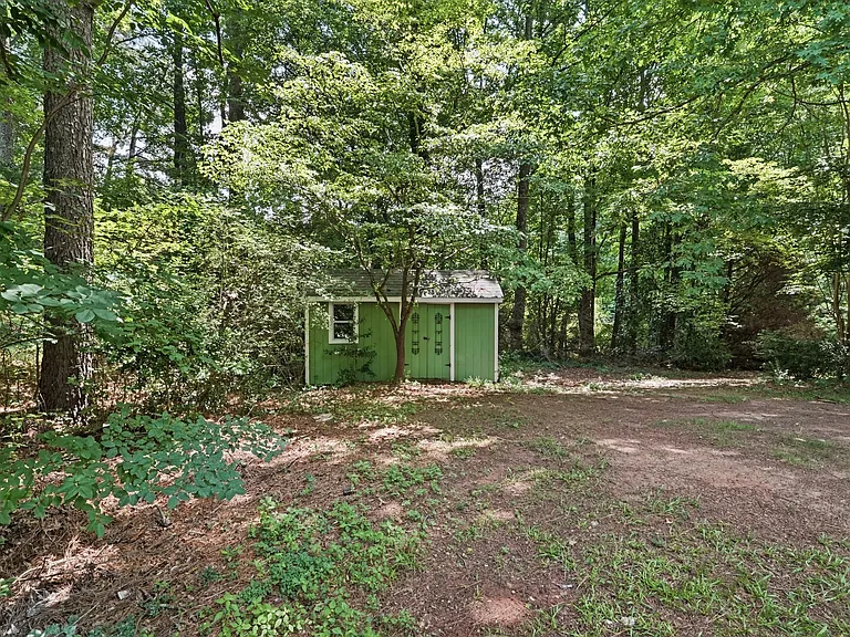 2794 Misty Ct — Photo 32