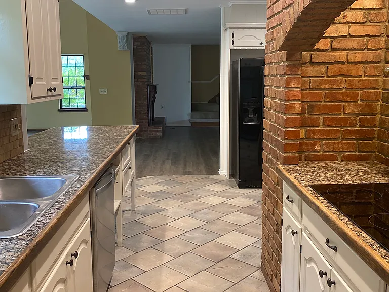 S 77th East Ave — Photo 10