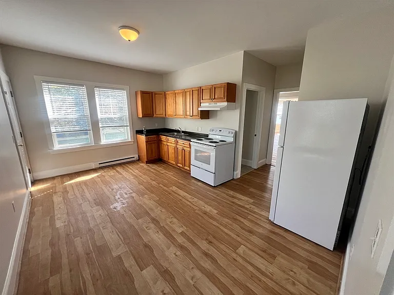 174 Pine St #3 — Photo 8