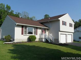 226 Ramblewood Dr, Deerfield, NY 13502