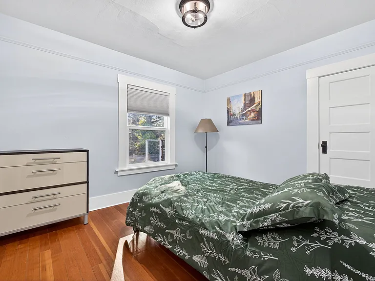 7325 Healdsburg Ave — Photo 14