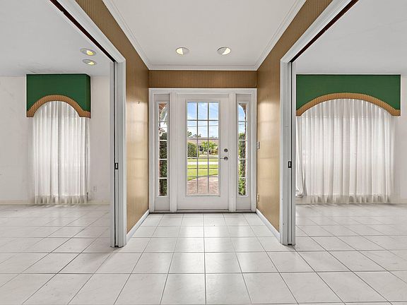 5th image of 520 Overlook Drive