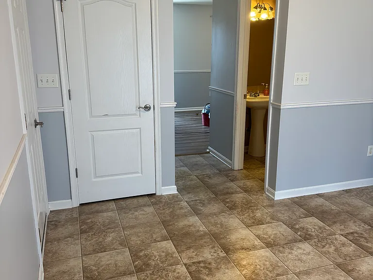 83 Galaxy Dr — Photo 13