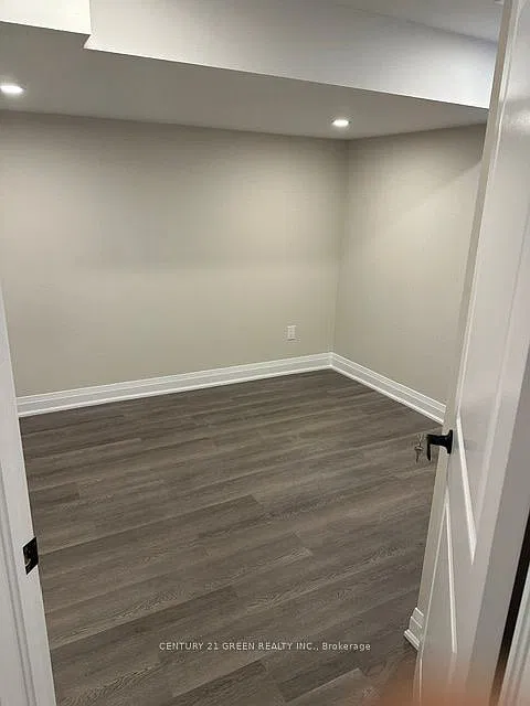 2 bed, $1,795 — Photo 3