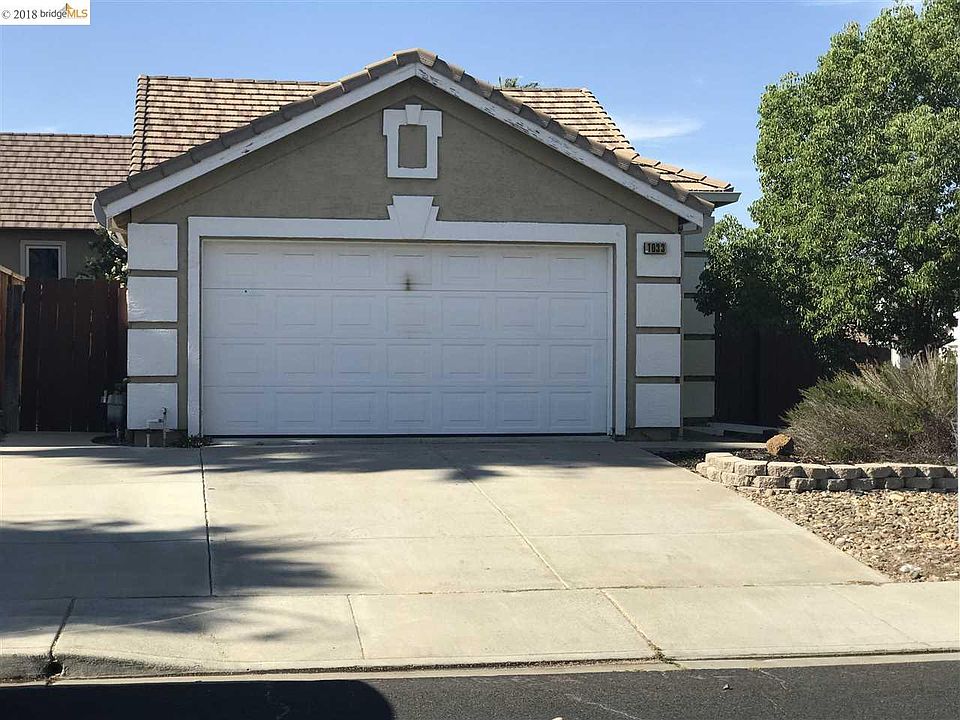 2nd image of 1033 Crossridge Ct