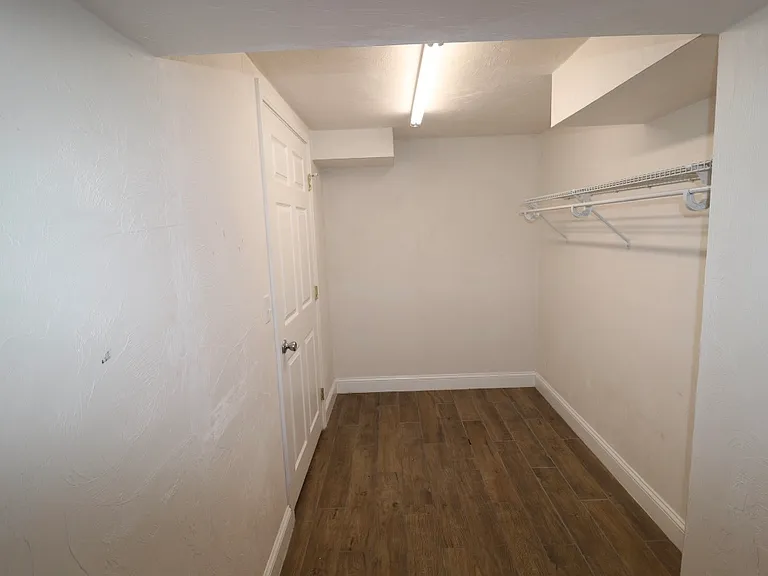 329 Bridge St — Photo 42
