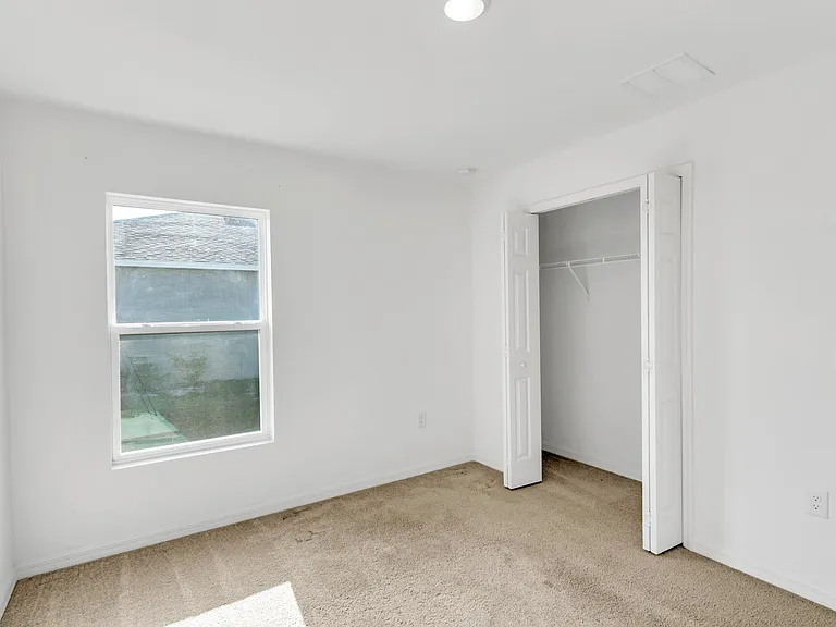 2313 NW 23rd Ter — Photo 16