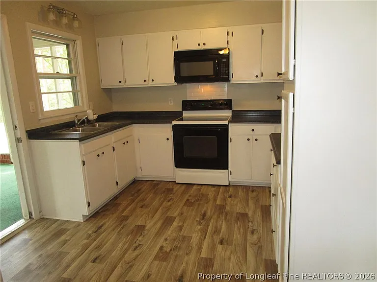 2516 NE Cumberland Rd — Photo 7