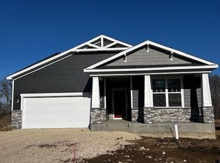 19567 102nd Pl, Rogers, MN 55374