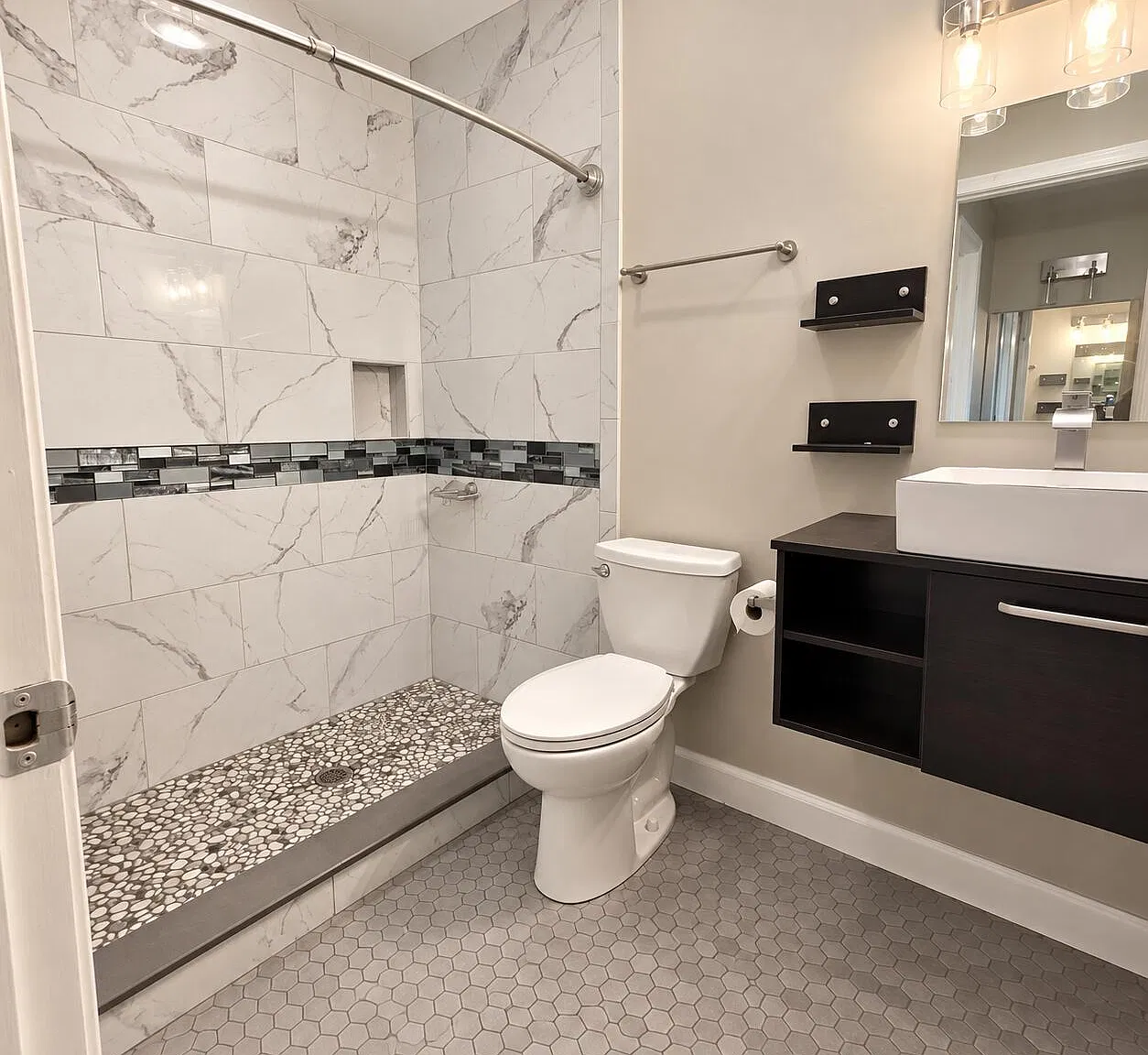 2 bed, 2.0 bath, 1206 sqft, $2,500 — Photo 4