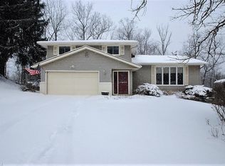 5858 North Oval, Solon, OH 44139