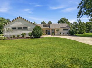 910 S Tamela Dr, Lake Charles, LA 70605