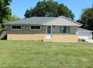 8228 N 54th St, Brown Deer, WI 53223