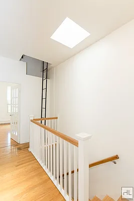 Rented by Highline Residential | media 8