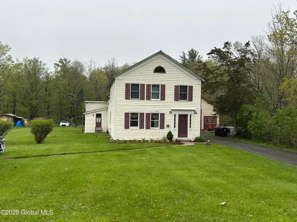 172 Factory Hollow Road, Valley Falls, NY 12185