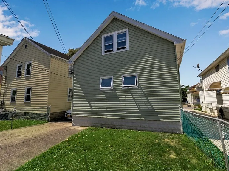 305 S Ogden St — Photo 21